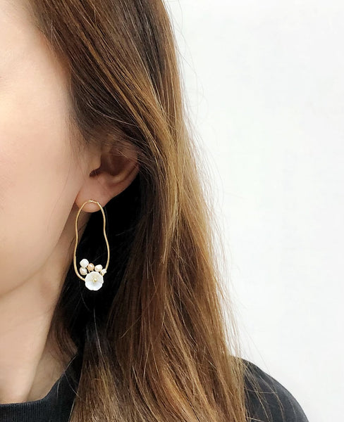 Audrey Flower Pearl Earrings